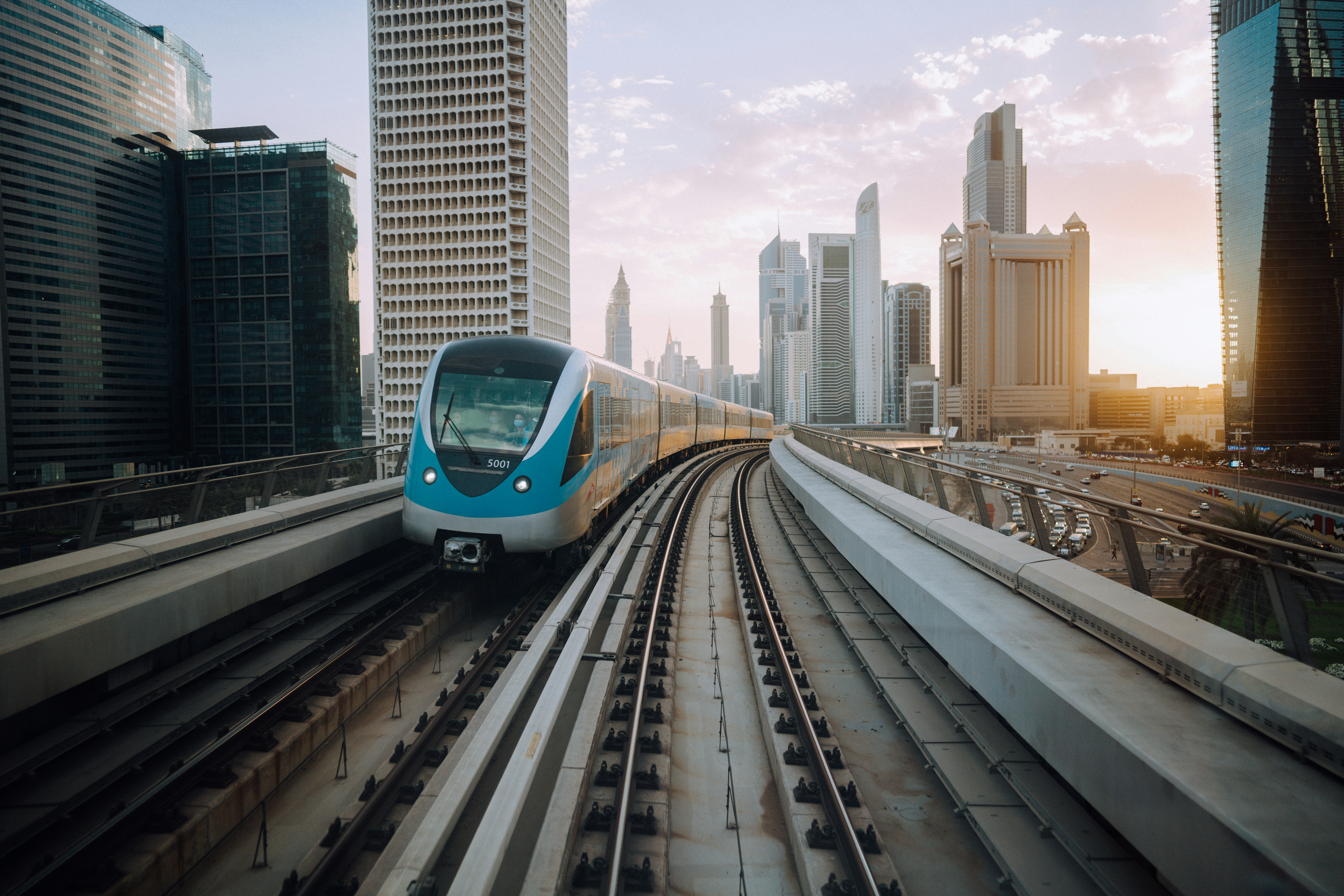 Dubai Metro and travel planning tips